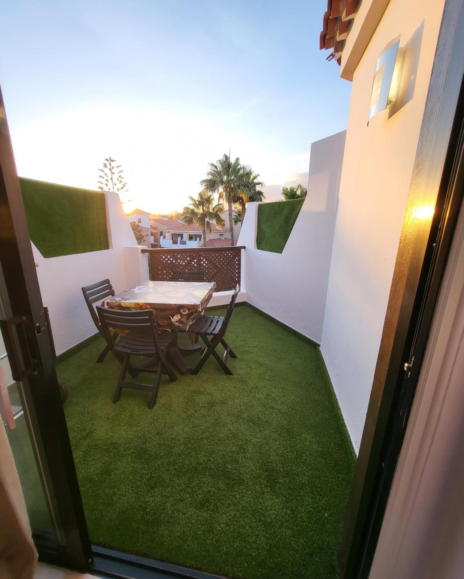 Moderno Y Luminoso Atico Con Vistas Y Piscina Apartment San Miguel de Abona Exterior photo